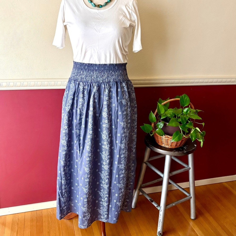 NEW Universal Thread Blue Floral Smocked Waist 100% Cotton Maxi Skirt Pockets XL